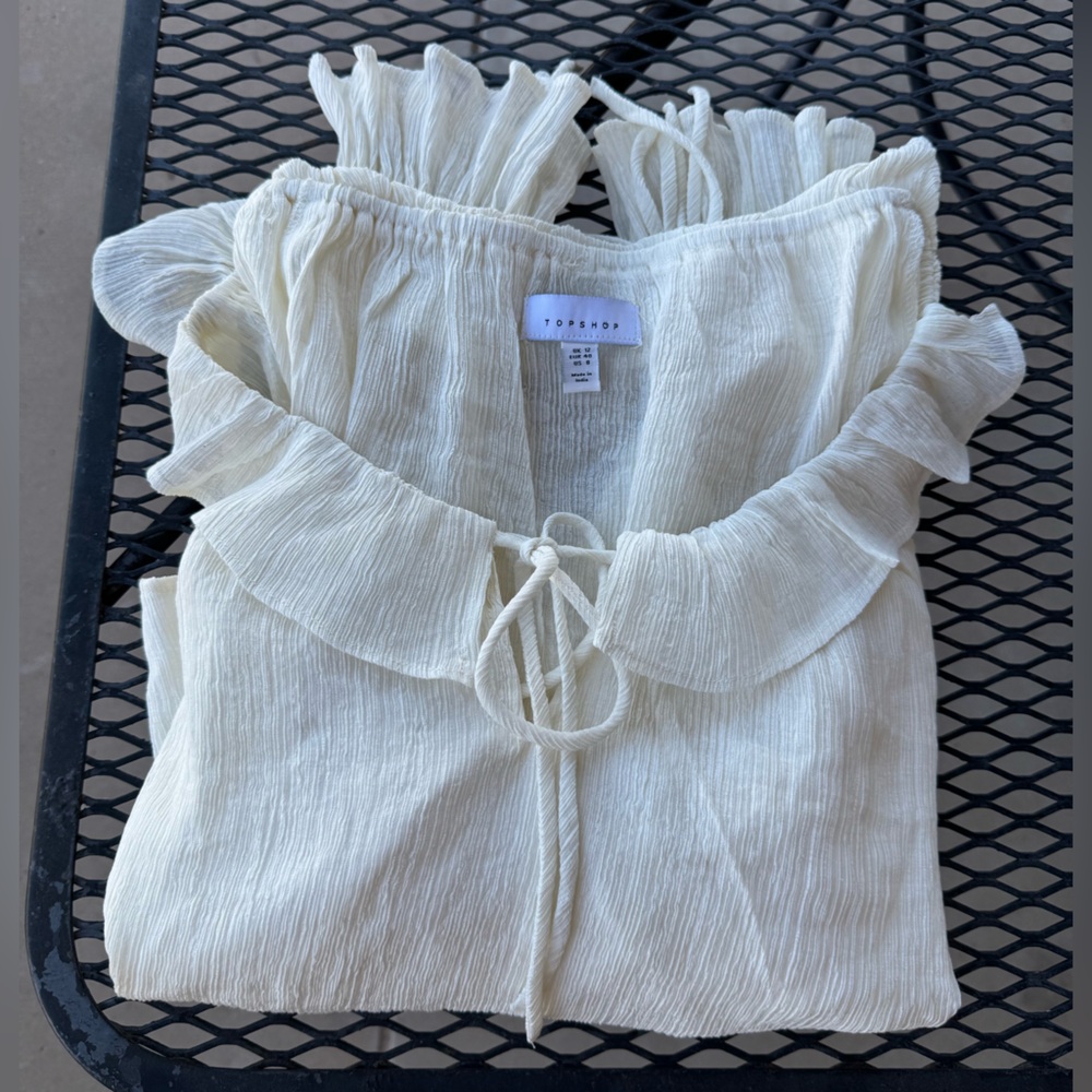 TopShop Tied Cuff Split Neck Women’s White Ruffle Blouse NWT Sz 8 Neutral - Picture 10 of 10